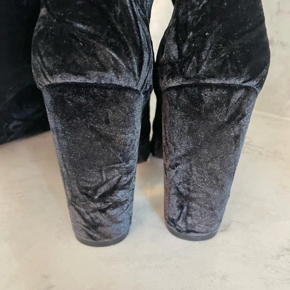 New! Stuart Weitzman Vidaland Black Stretch‎ Crushed Velvet OTK Boots Sz 9 $995